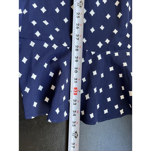 Vineyard Vines Dress Womens 6 Navy Diamond Print Flounce Flutter Sleeve Deep Bay - Picture 10 of 10